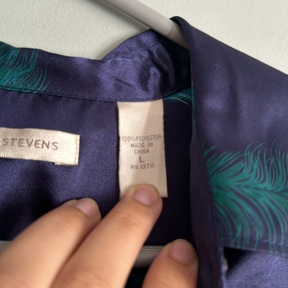 Valerie Stevens Satin Sleep Shirt L Peacock Feather Print Button-Front Nightgown - Picture 3 of 7